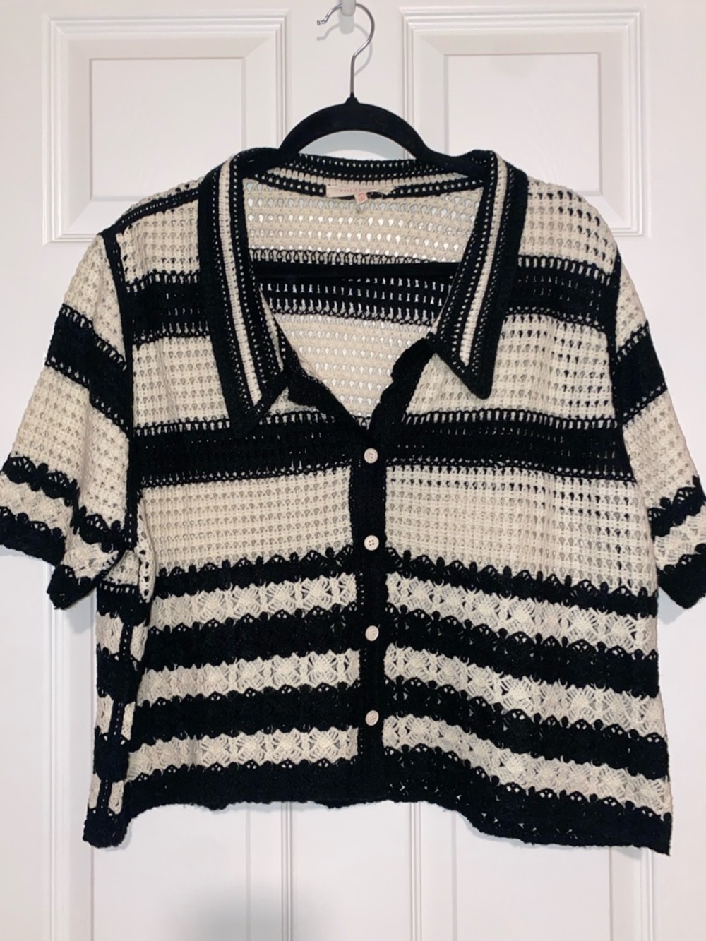 Solitaire‎ Black & Cream Striped Crochet Button-Down Top